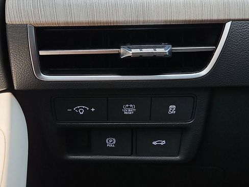 Used 2024 Hyundai Sonata SEL FWD image 19