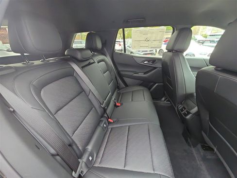 New 2025 Chevrolet Equinox LT w/ Convenience Package II image 26