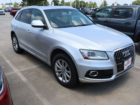 Used 2014 Audi Q5 2.0T Premium Plus AWD/4WD image 2