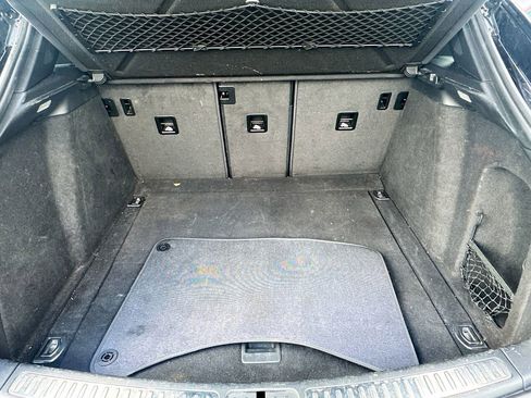 Used 2018 Porsche Macan image 25