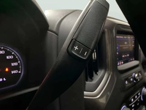 Used 2025 Chevrolet Silverado 1500 Custom Trail Boss w/ LPO, Dark Essentials Package AWD/4WD image 32