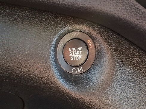 Used 2021 Jeep Cherokee Latitude Lux image 22