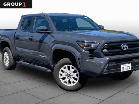 Used 2025 Toyota Tacoma SR5 RWD image 1