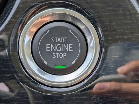 New 2025 Cadillac XT6 Premium Luxury image 34