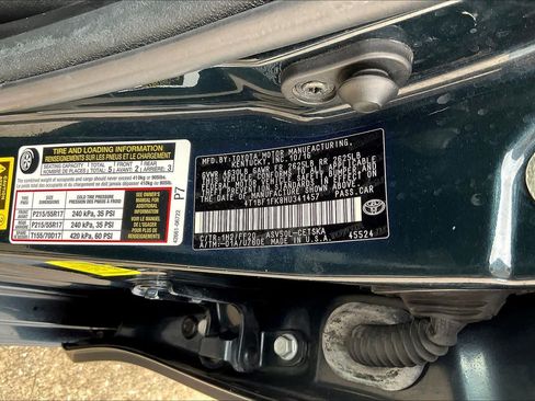 Used 2017 Toyota Camry LE FWD image 30