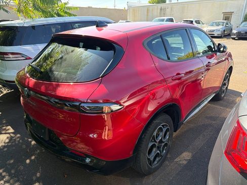 Used 2024 Alfa Romeo Tonale Ti AWD/4WD image 4