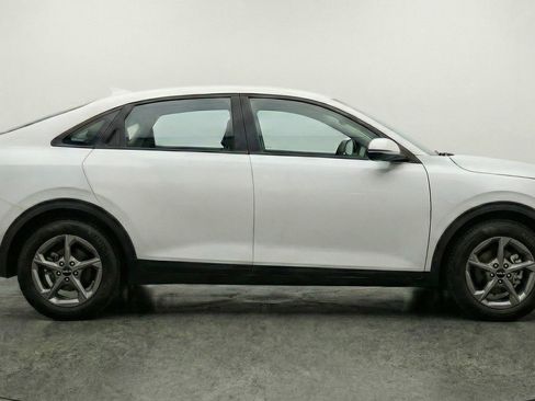 Used 2025 Kia K4 FWD image 11