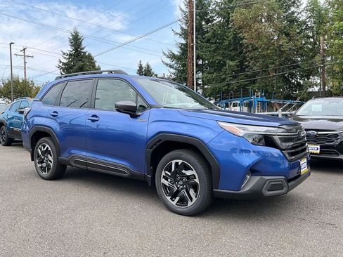 Used 2025 Subaru Forester Limited AWD/4WD image 2