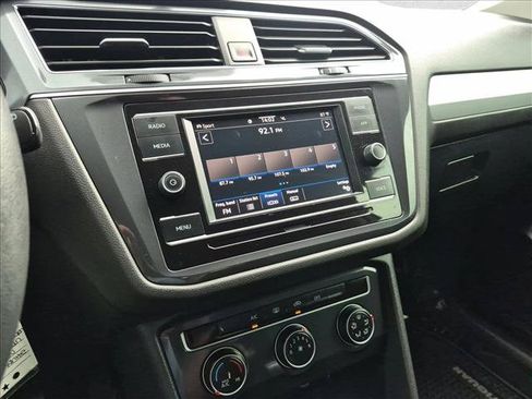 Used 2020 Volkswagen Tiguan S AWD/4WD image 14