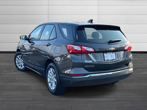 Used 2018 Chevrolet Equinox LS image 6