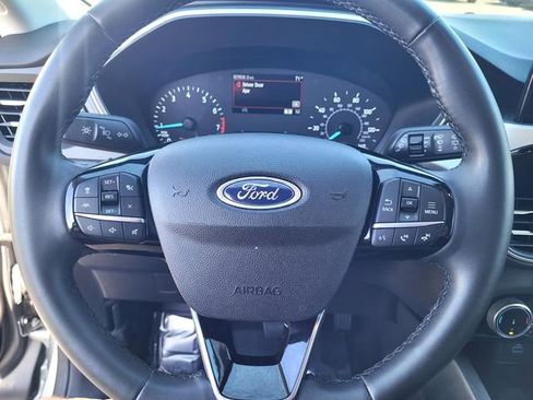 Used 2022 Ford Escape SEL image 25