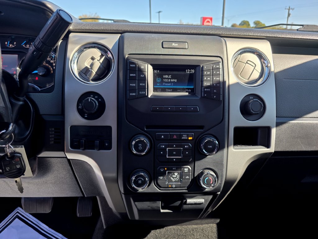 Used 2014 Ford F150 XLT w/ Equipment Group 302A Luxury AWD/4WD image 26