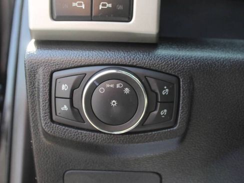 Used 2017 Ford F150 Lariat AWD/4WD image 25
