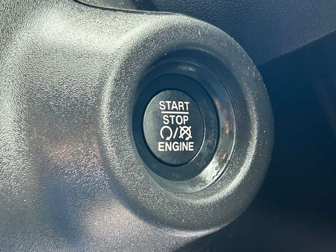 Used 2024 RAM ProMaster 2500 FWD image 21