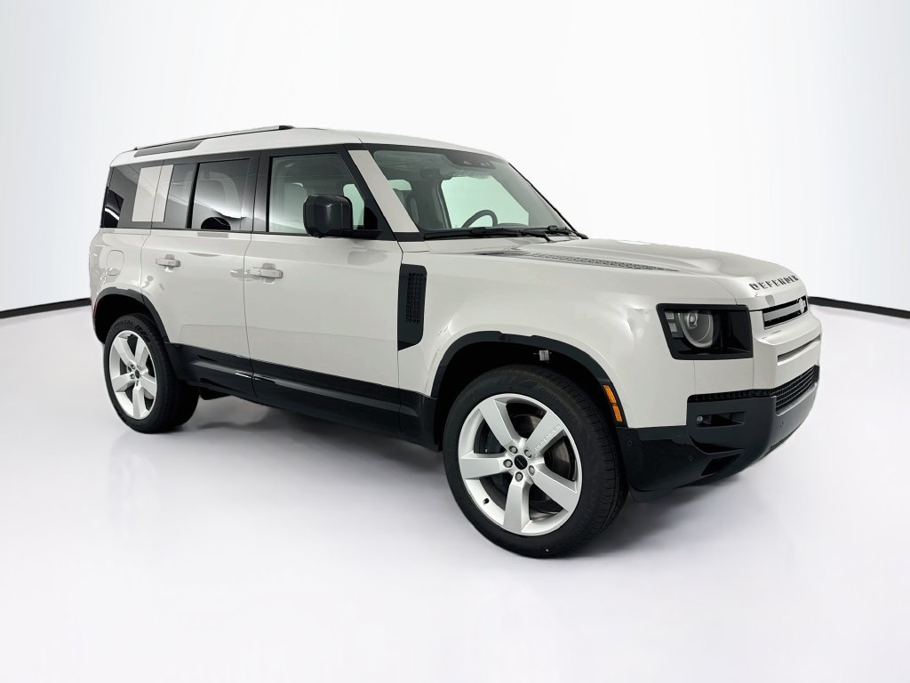 New 2026 Land Rover Defender 110 X-Dynamic SE AWD/4WD image 3