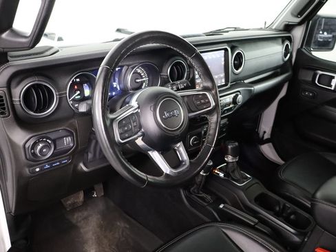 Used 2023 Jeep Wrangler Unlimited Sahara w/ Cold Weather Group AWD/4WD image 24