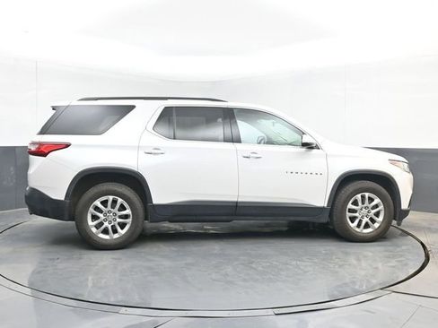 Used 2019 Chevrolet Traverse LT FWD image 15