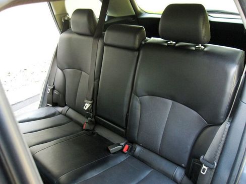 Used 2012 Subaru Outback 2.5i Limited image 24