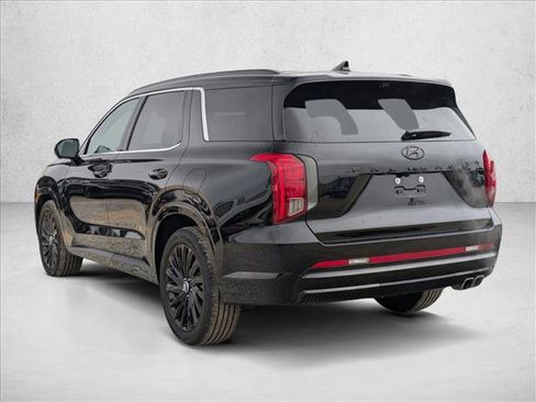 Used 2024 Hyundai Palisade Calligraphy image 9