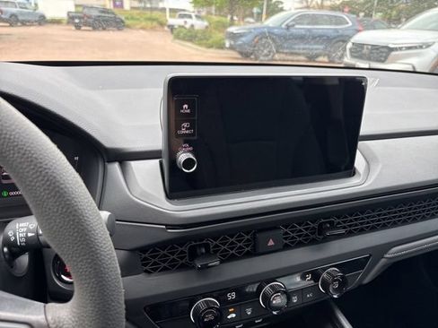 New 2026 Honda Accord LX image 10