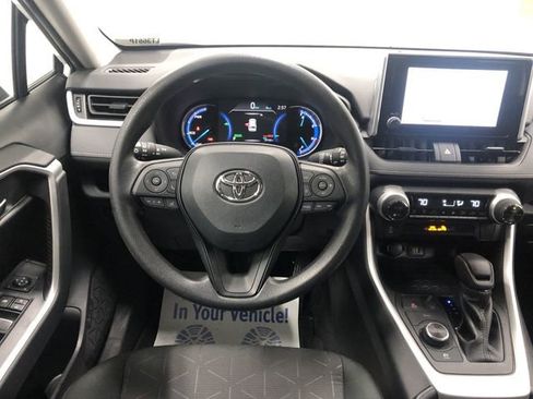 Used 2023 Toyota RAV4 AWD Hybrid image 15