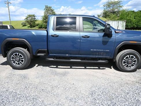 New 2026 GMC Sierra 3500 Pro AWD/4WD image 25
