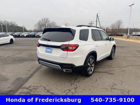 Certified 2025 Honda Pilot Elite image 6