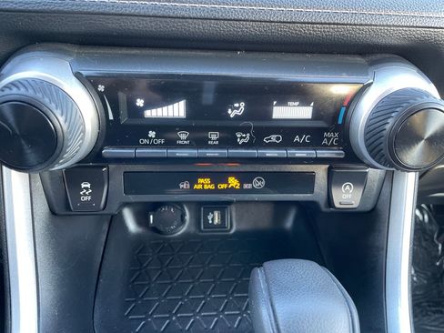 Certified 2024 Toyota RAV4 LE image 19