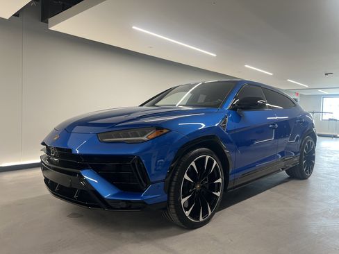 Used 2023 Lamborghini Urus S AWD/4WD image 4