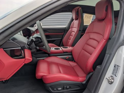 Certified 2024 Porsche Taycan GTS AWD/4WD image 5