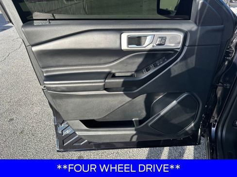 Used 2020 Ford Explorer ST image 10