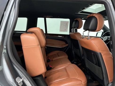 Used 2018 Mercedes-Benz GLS 550 4MATIC image 16