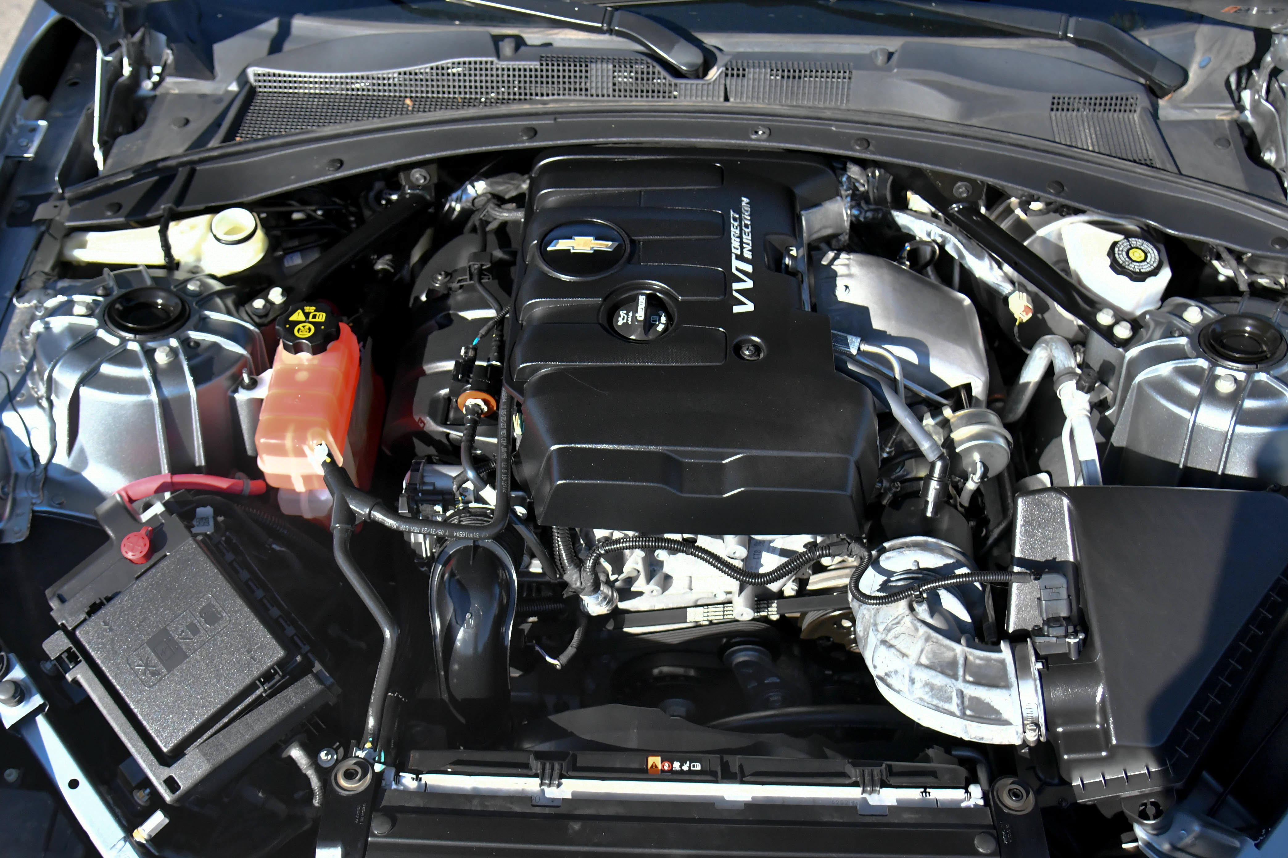 Used 2023 Chevrolet Camaro LT RWD image 37