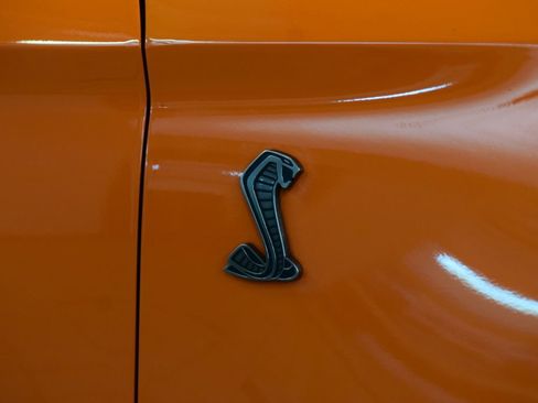 Used 2021 Ford Mustang Shelby GT500 w/ Technology Package RWD image 19