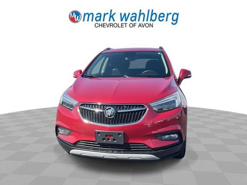 Certified 2018 Buick Encore Essence FWD image 4