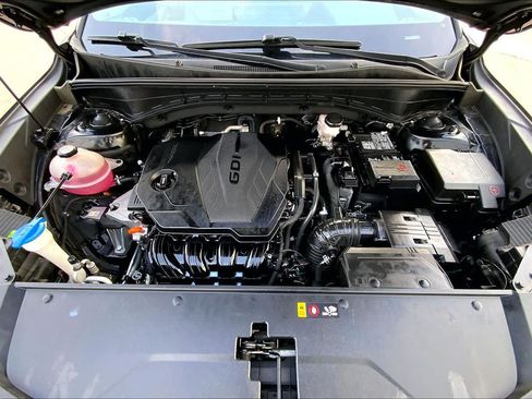 Used 2022 Kia Sorento S FWD image 32