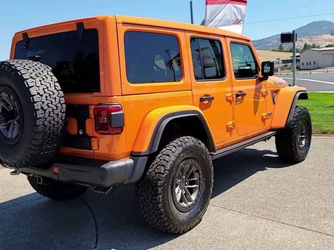 New 2025 Jeep Wrangler Unlimited Rubicon 392 image 4