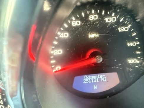 Used 2011 Cadillac CTS Luxury image 10