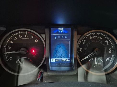 Certified 2023 Toyota Tacoma TRD Off-Road AWD/4WD image 26