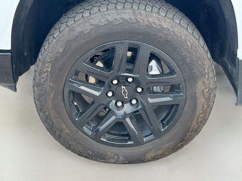 Used 2025 Chevrolet Silverado 1500 LT Trail Boss w/ Protection Package AWD/4WD image 31