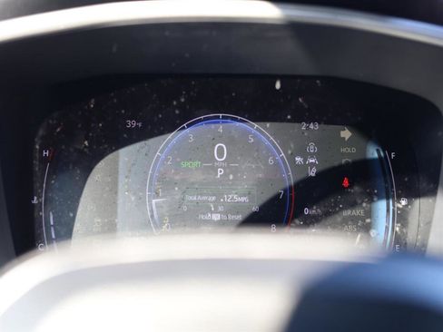 Used 2024 Toyota Corolla XSE image 15