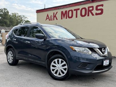 Used 2016 Nissan Rogue S w/ Appearance Package