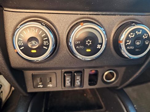 Used 2019 Mitsubishi Outlander Sport ES image 14