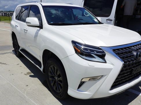 Used 2023 Lexus GX 460 Premium AWD/4WD image 3