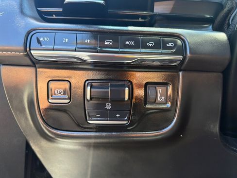 Used 2022 Cadillac Escalade ESV Sport Platinum AWD/4WD image 27