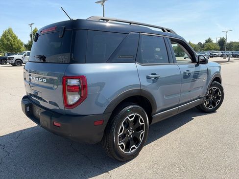 Used 2025 Ford Bronco Sport Outer Banks AWD/4WD image 7