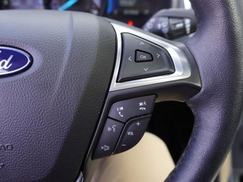 Used 2022 Ford Edge Titanium w/ Equipment Group 301A image 29