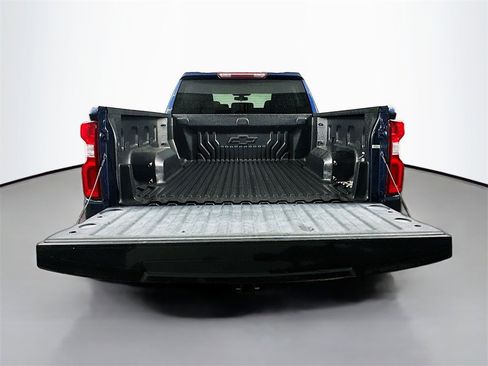 Used 2020 Chevrolet Silverado 1500 RST w/ All-Star Edition image 33