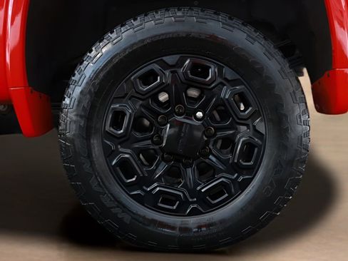 Used 2024 Chevrolet Silverado 3500 LTZ image 32