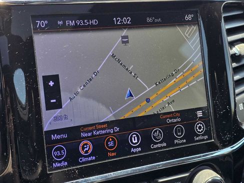 Used 2020 Jeep Grand Cherokee Altitude RWD image 31